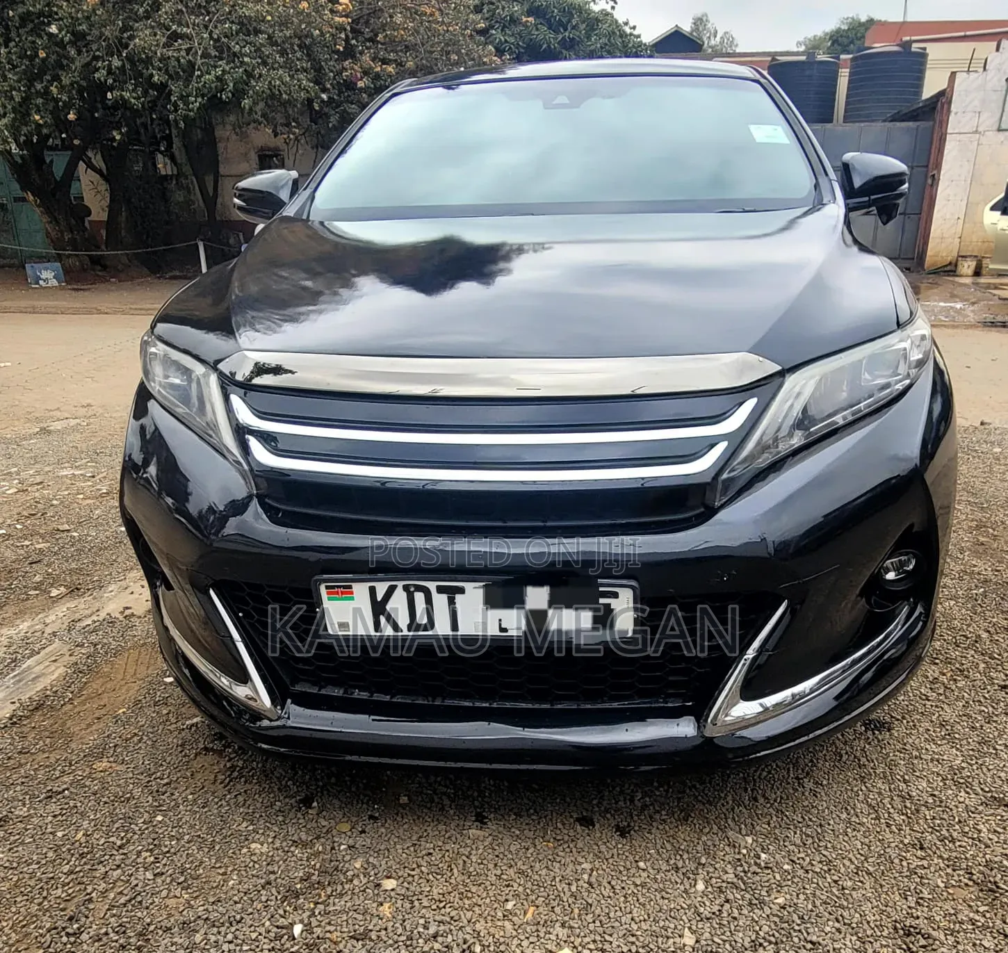 Toyota Harrier 2.0 2017