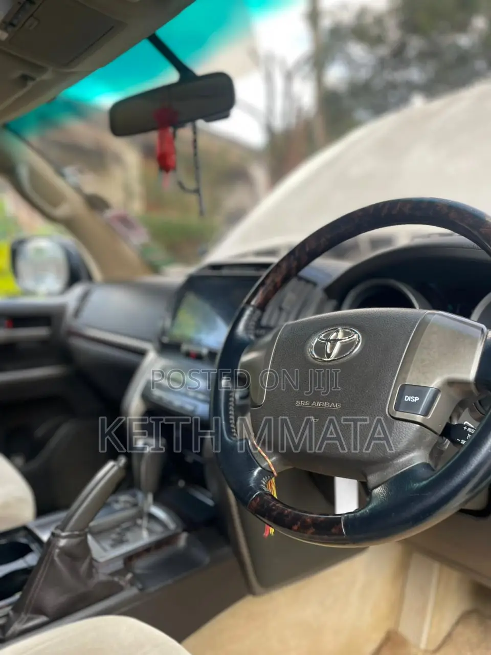 Toyota Land Cruiser 4.6 V8 ZX 2013 White