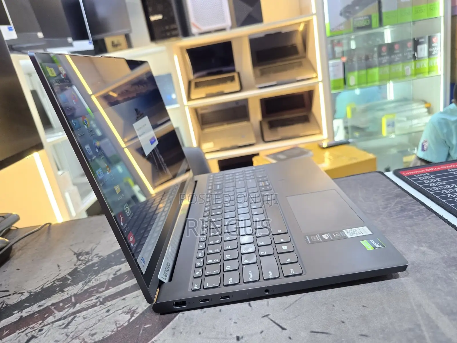 Laptop Lenovo Yoga 9 16GB Intel Core i7 SSD 512GB