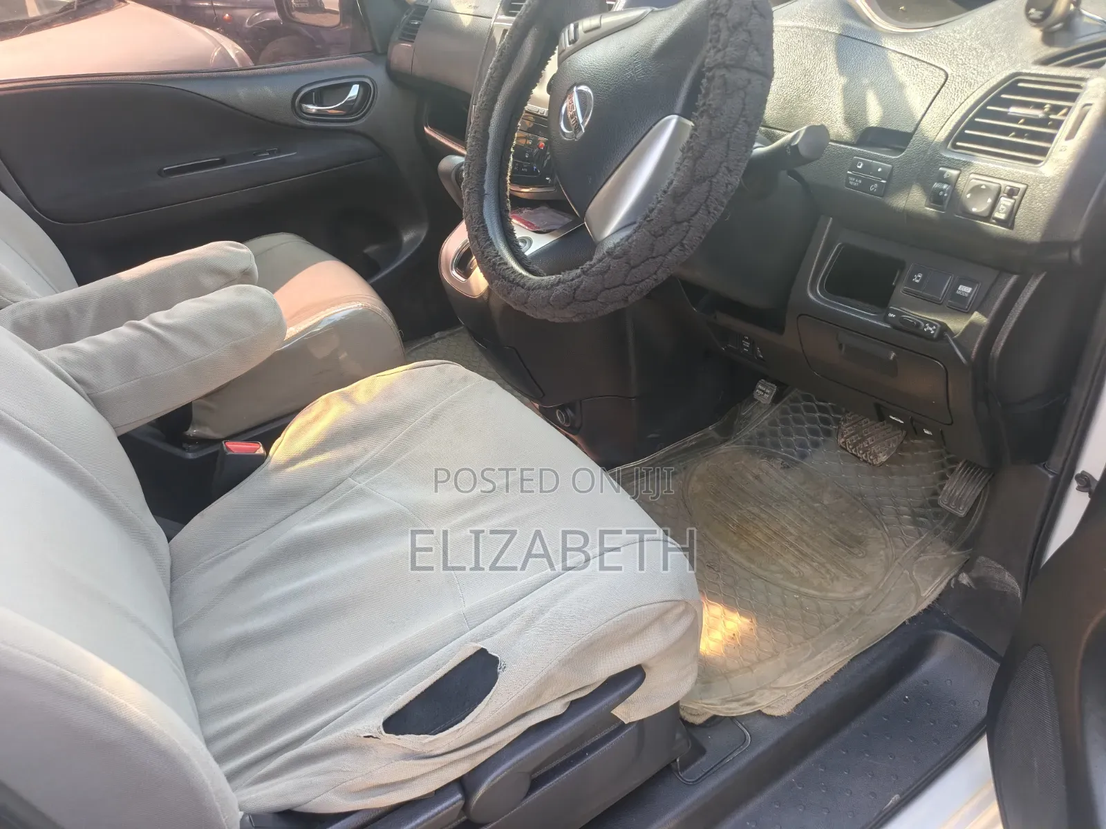 Nissan Serena 2011 White
