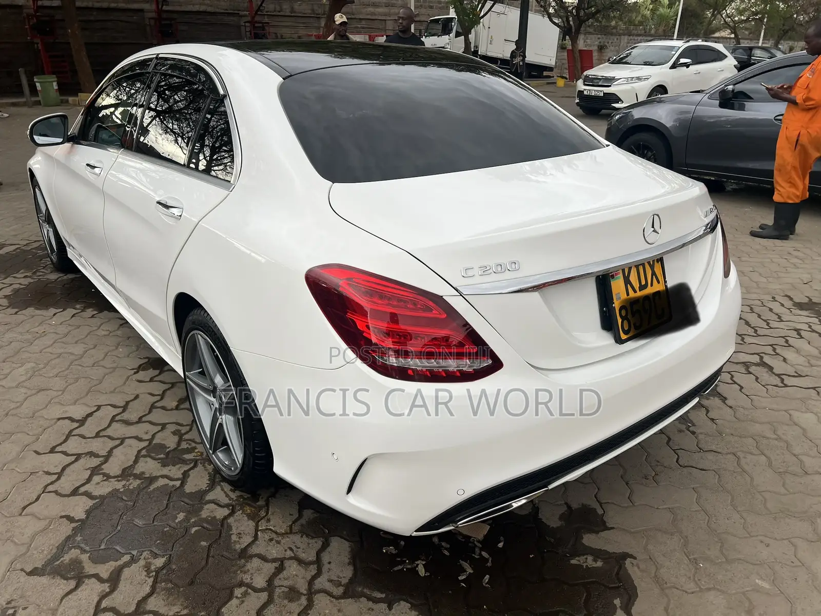 Mercedes-Benz C200 2017 White