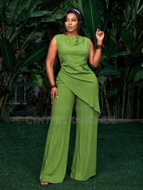 Sleeveless Two Piece Set