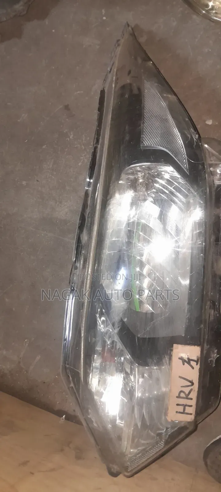 Honda Vezzel 2015 Non Xenon