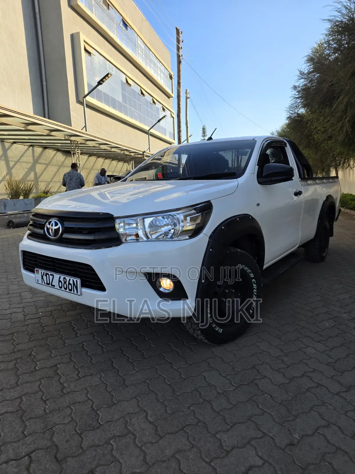 Toyota Hilux 2019 White