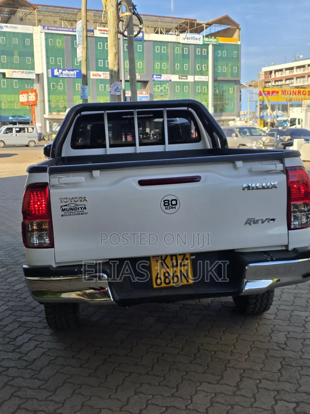 Toyota Hilux 2019 White