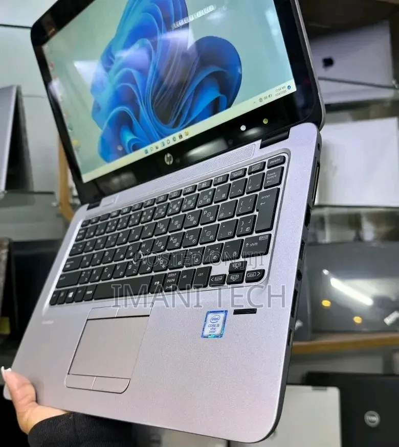 Laptop HP EliteBook 820 G3 8GB Intel Core i5 SSD 256GB