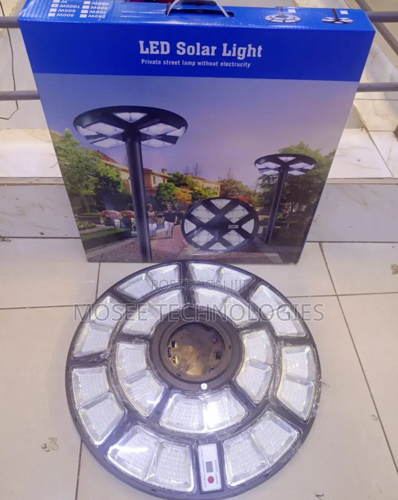 Off-Grid UFO Solar Pole Light for Gardens and Courtyards