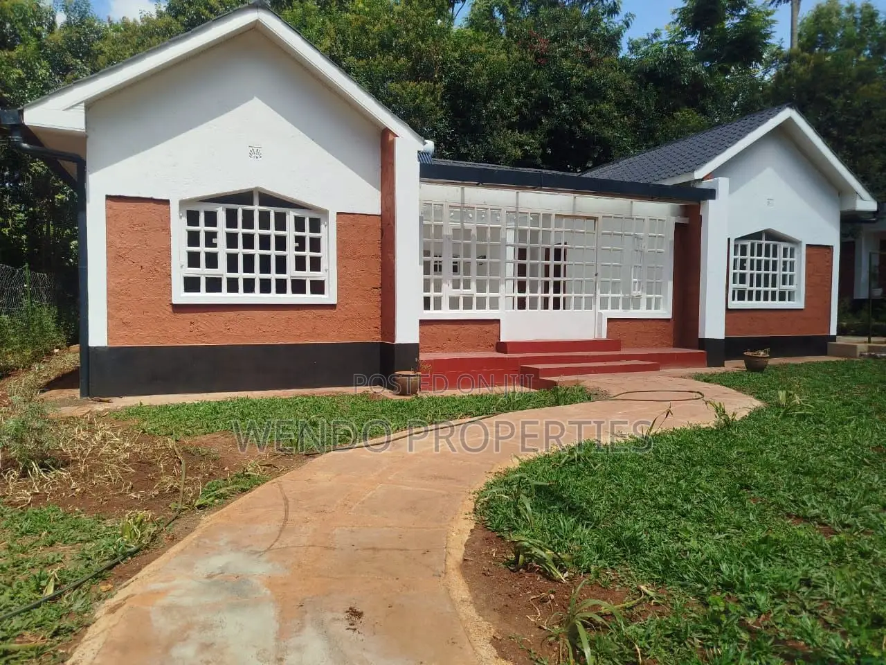 2bdrm Bungalow in Karen C for rent