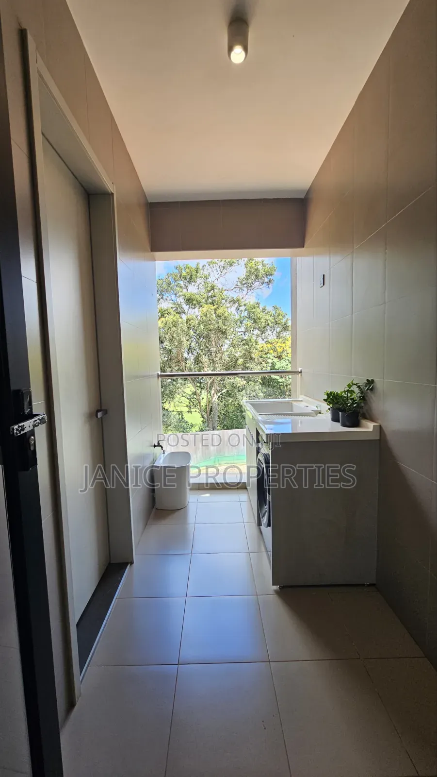 4bdrm Apartment in Pandora Apartments, Muthangari for sale