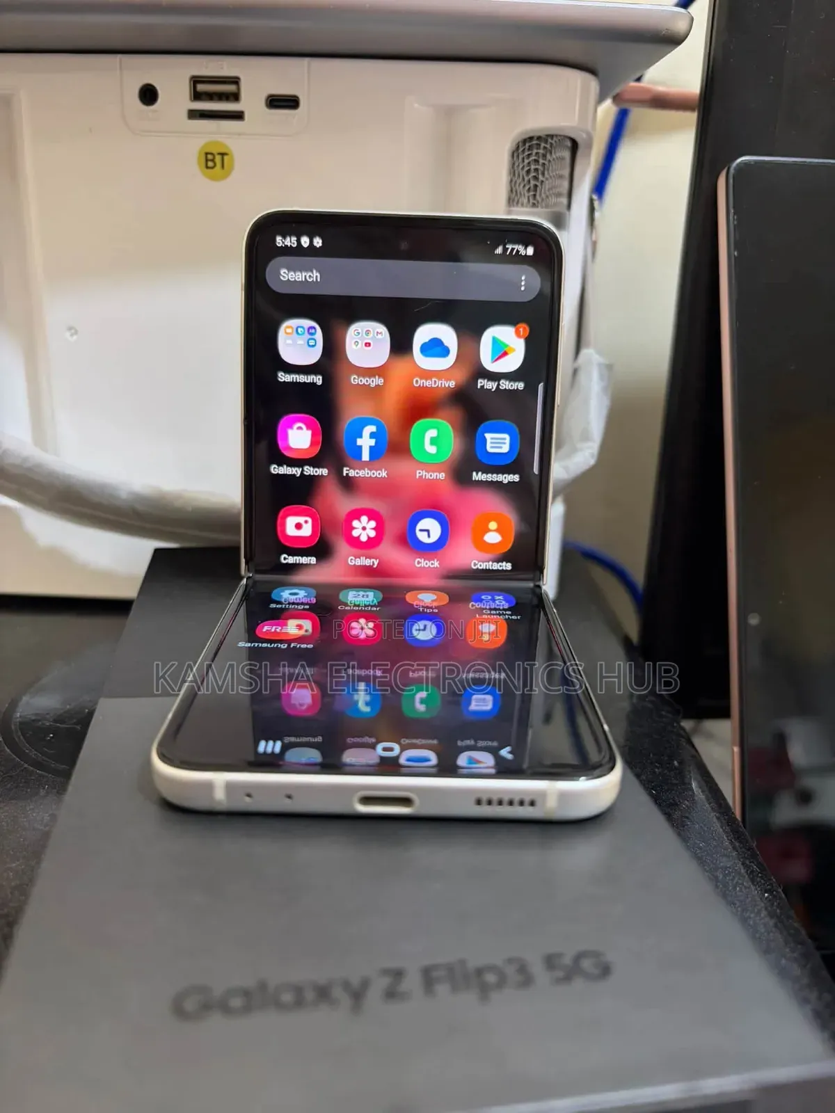 New Samsung Galaxy Z Flip 3 256 GB Black
