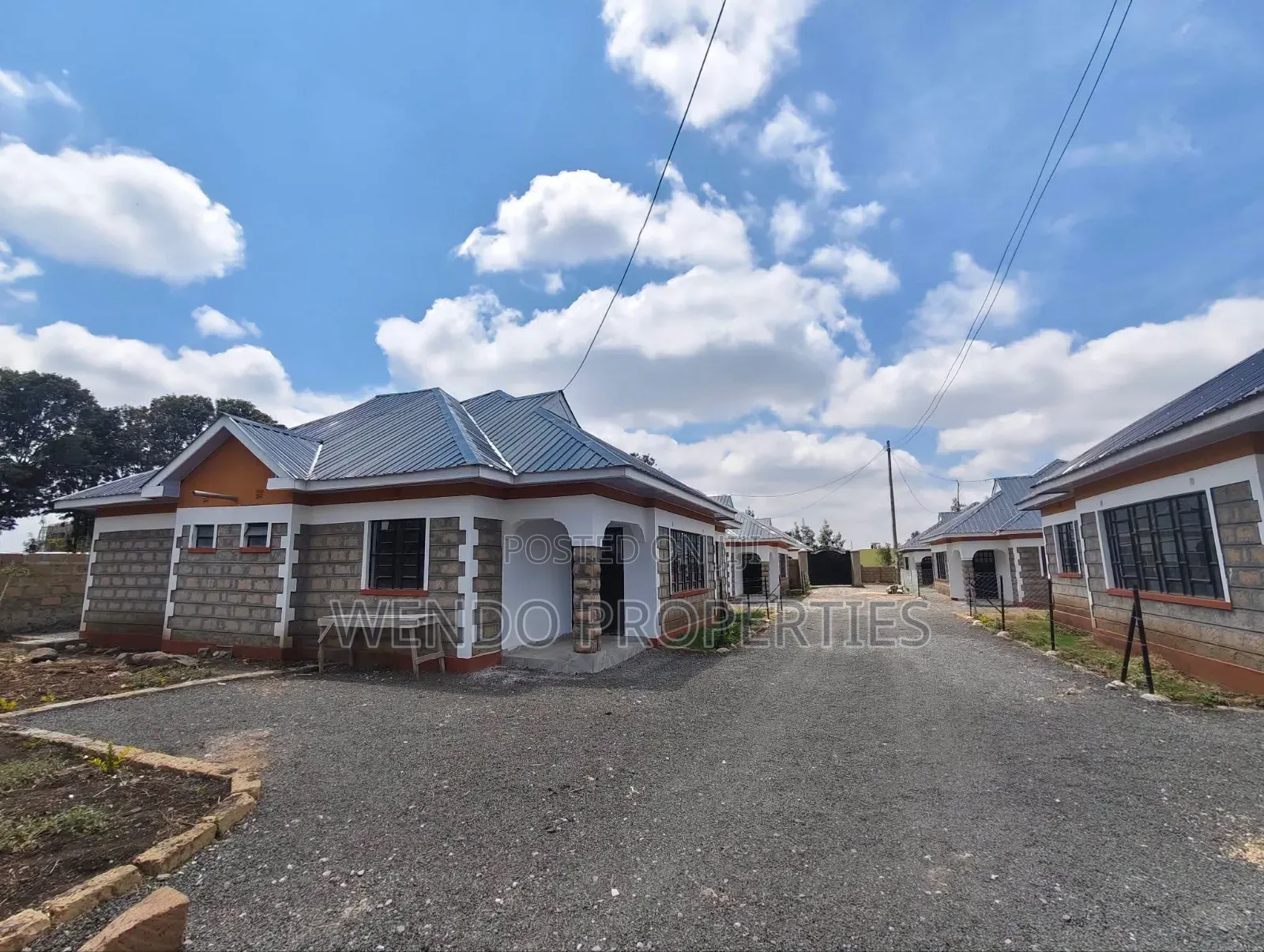 3bdrm Bungalow in Kiserian for sale