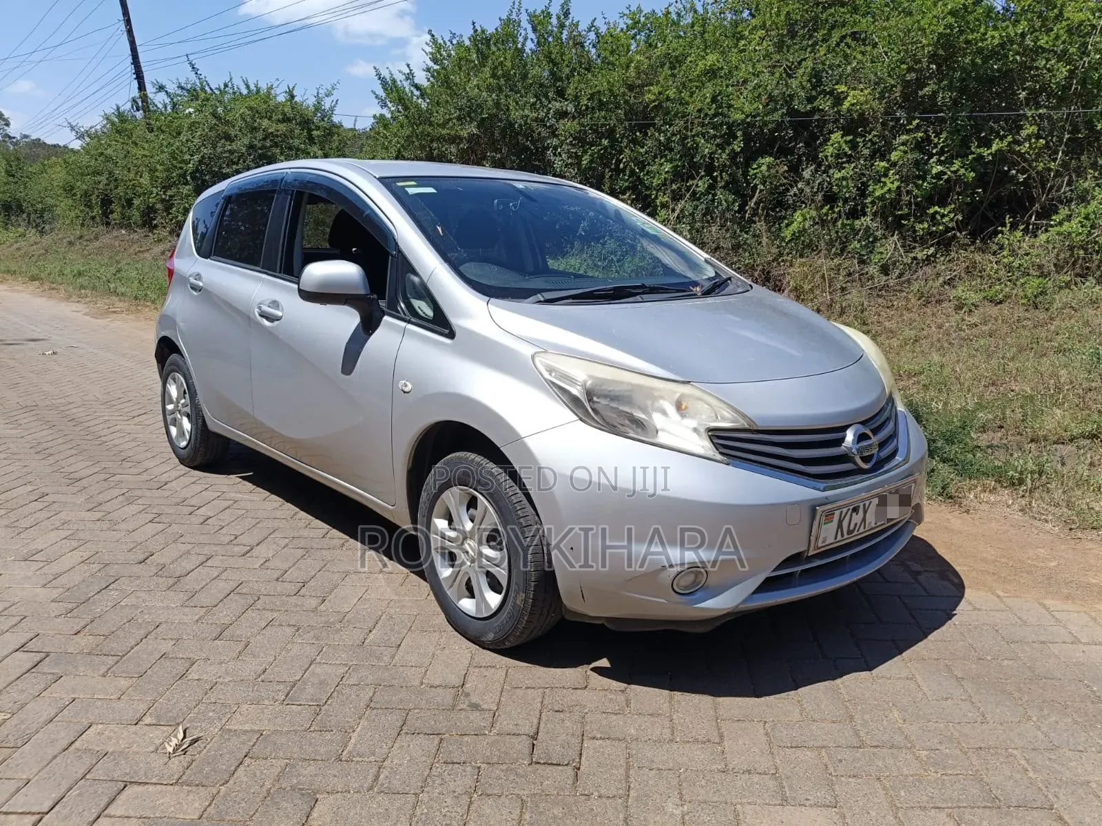 Nissan Note 1.2 Petrol 2012 Silver