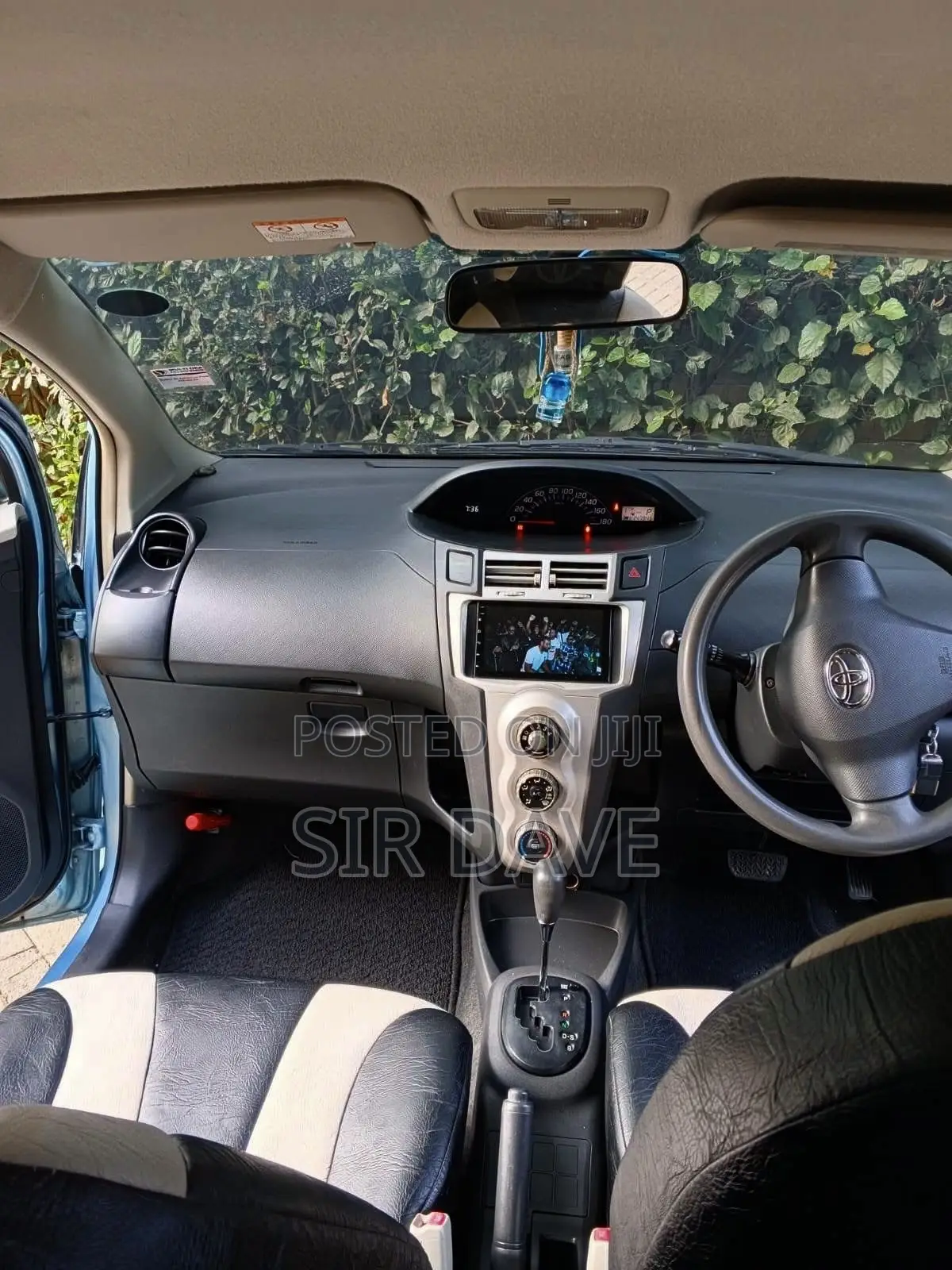 Toyota Vitz 1.0 FWD 5dr 2008 Blue
