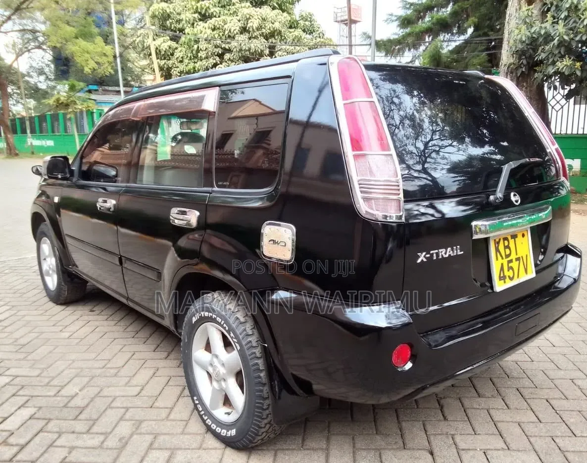Nissan X-Trail 2.0 2005 Black
