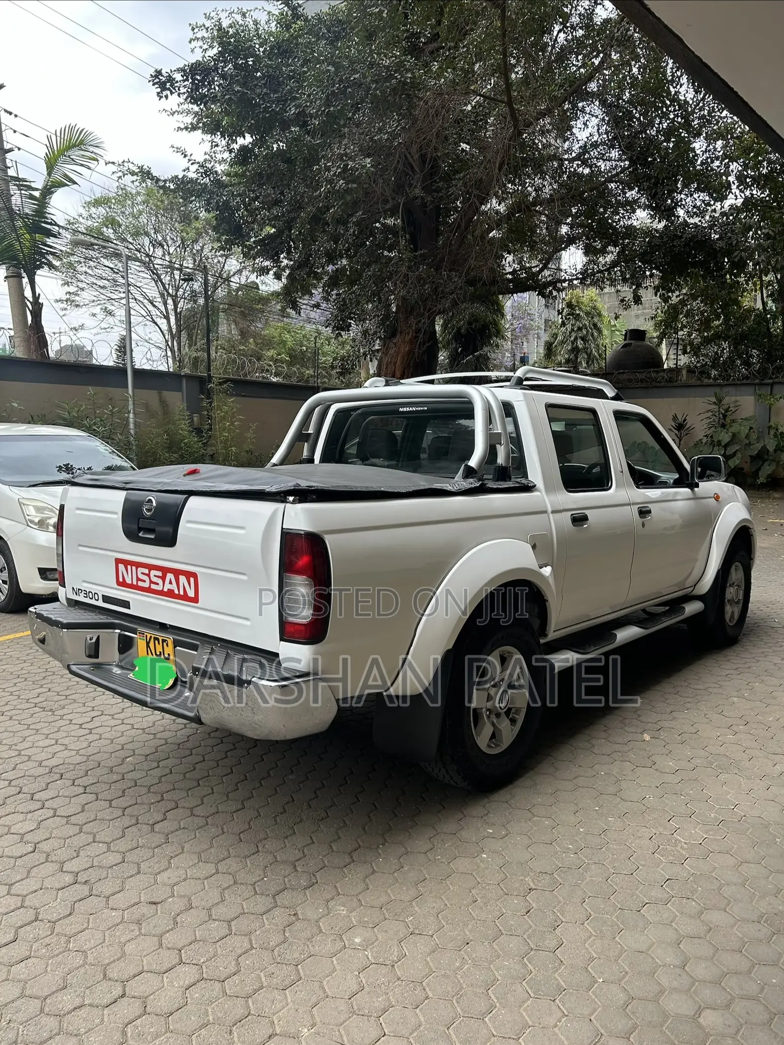 Nissan NP300 2014 White