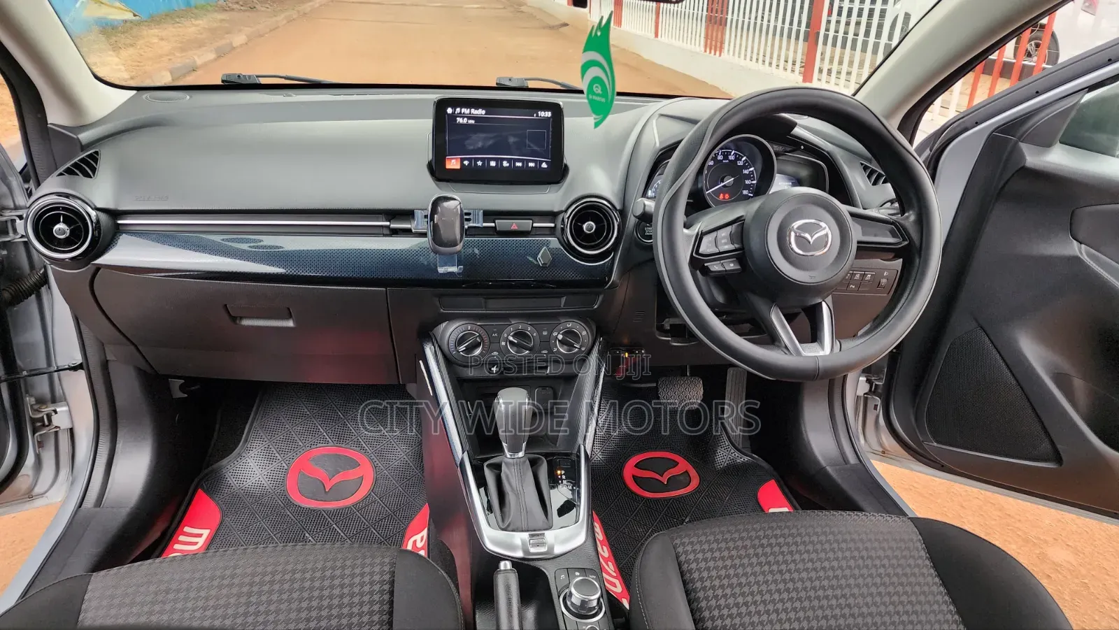 Mazda Demio 2018 Silver
