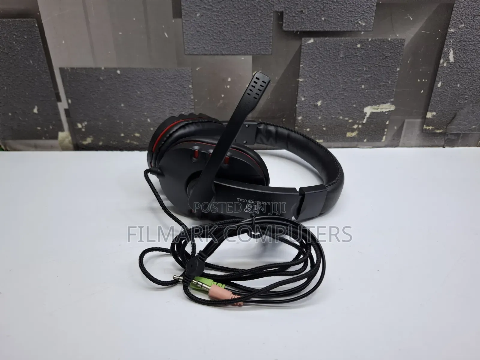 Microkingdom MK-782 Wired Gaming Headset (Headphones)