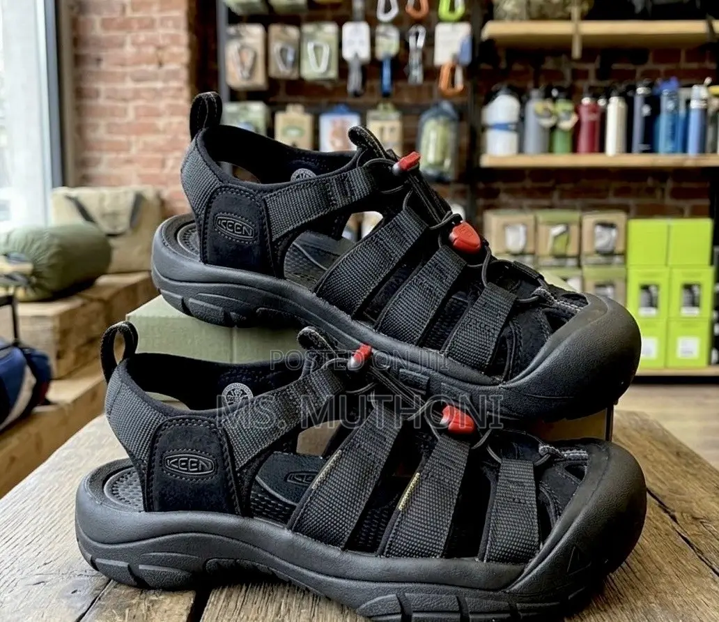 KEEN Newport H2 Closed Toe Water Sandals Size 38-45