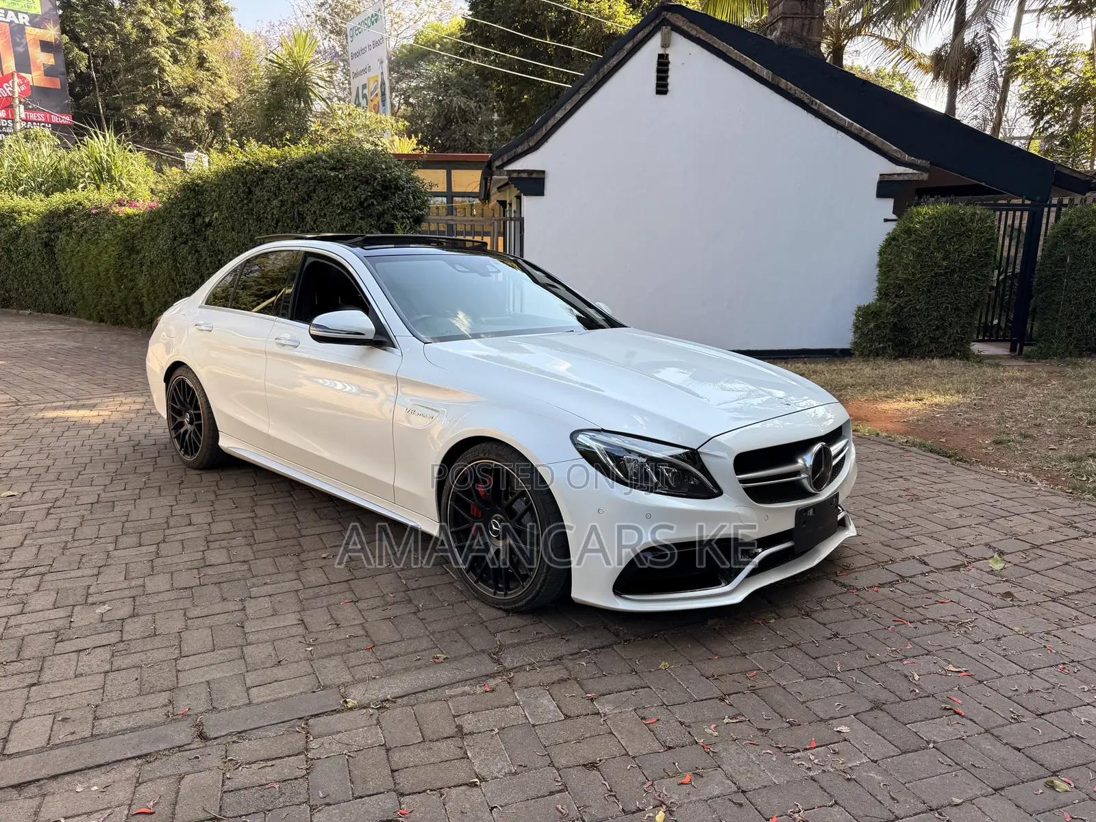 Mercedes-Benz C63 S RWD Sedan (4.0L V8 7A) 2017 White