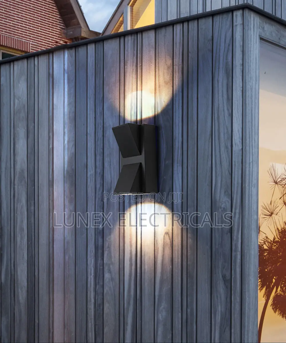  LED Wall Lamp Waterproof Dusk Dawn 2Head Decorative Led Light