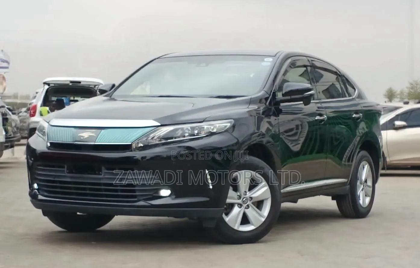 Toyota Harrier 2.0 2019 Black