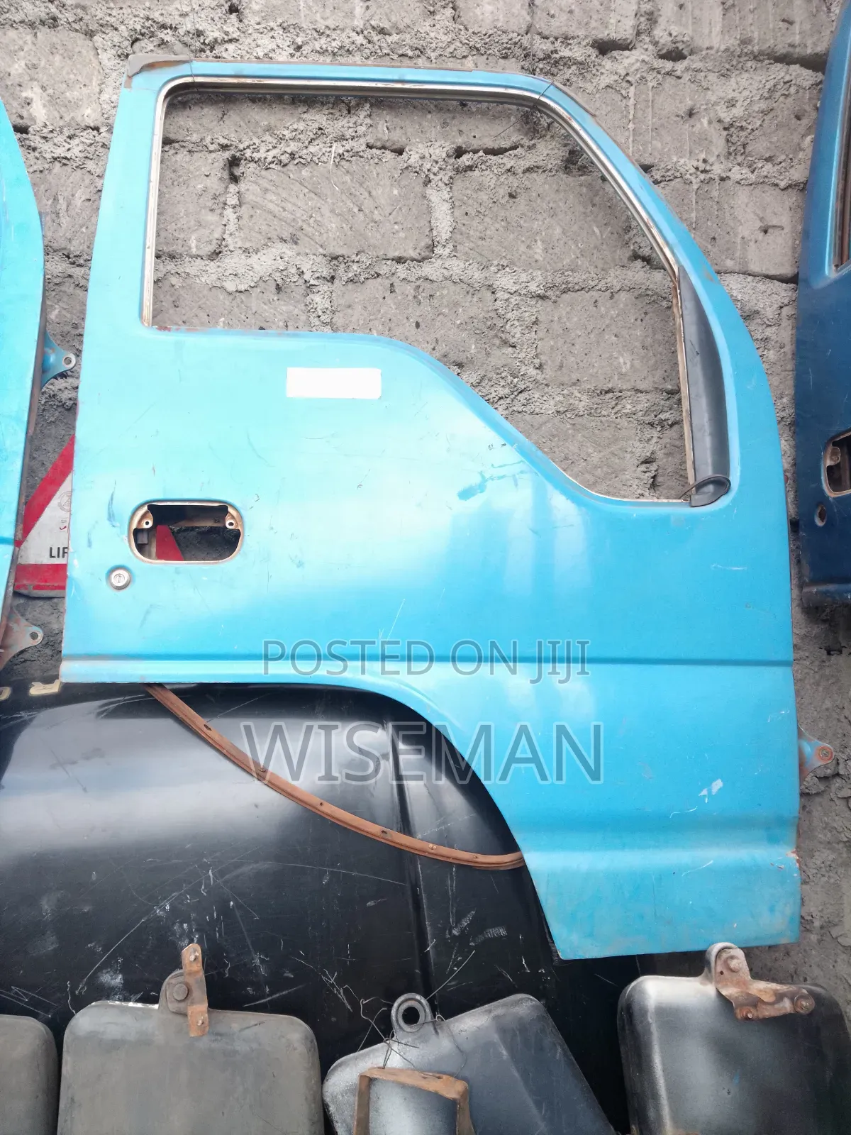 Isuzu 4.3 Doors