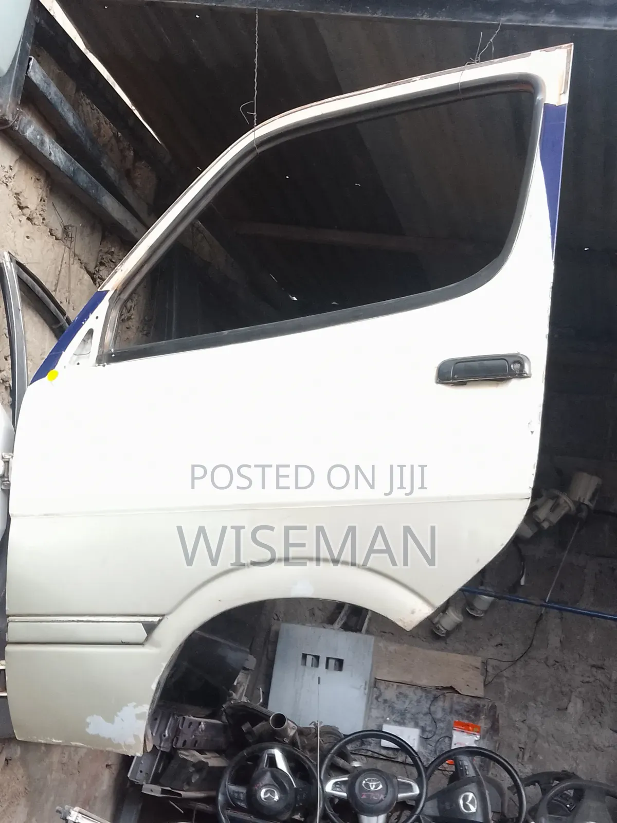 Toyota Hiace Shark Doors