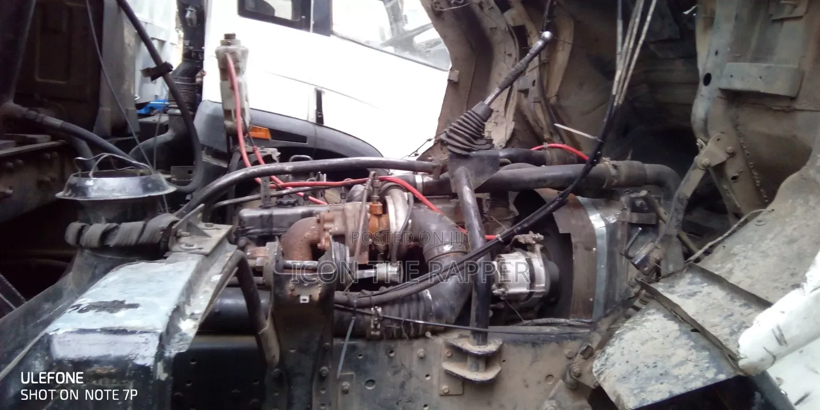 Ashok Leyland 2016