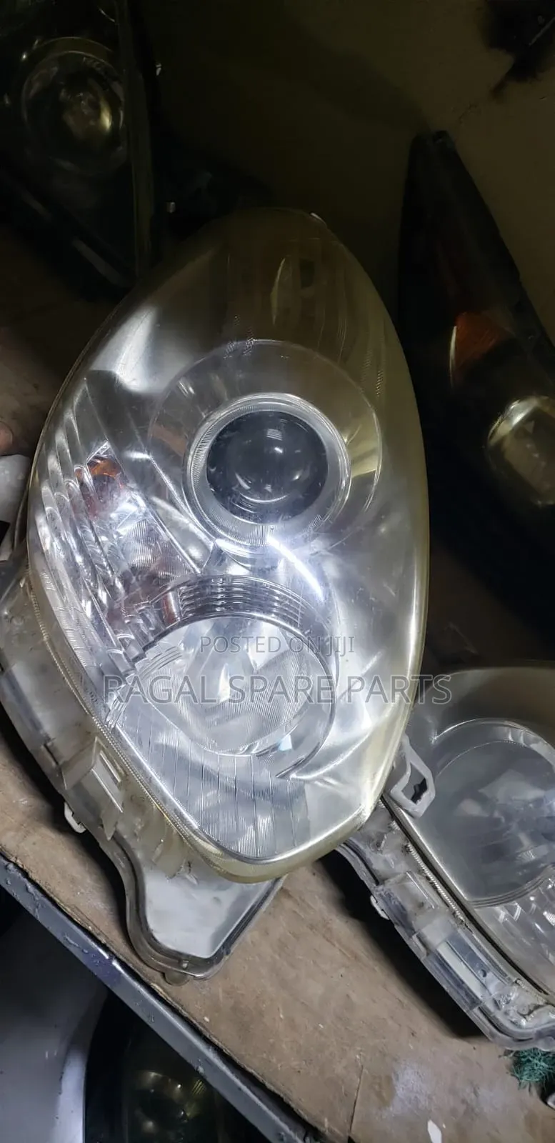 Passo 2012 Non Xenon With Focus