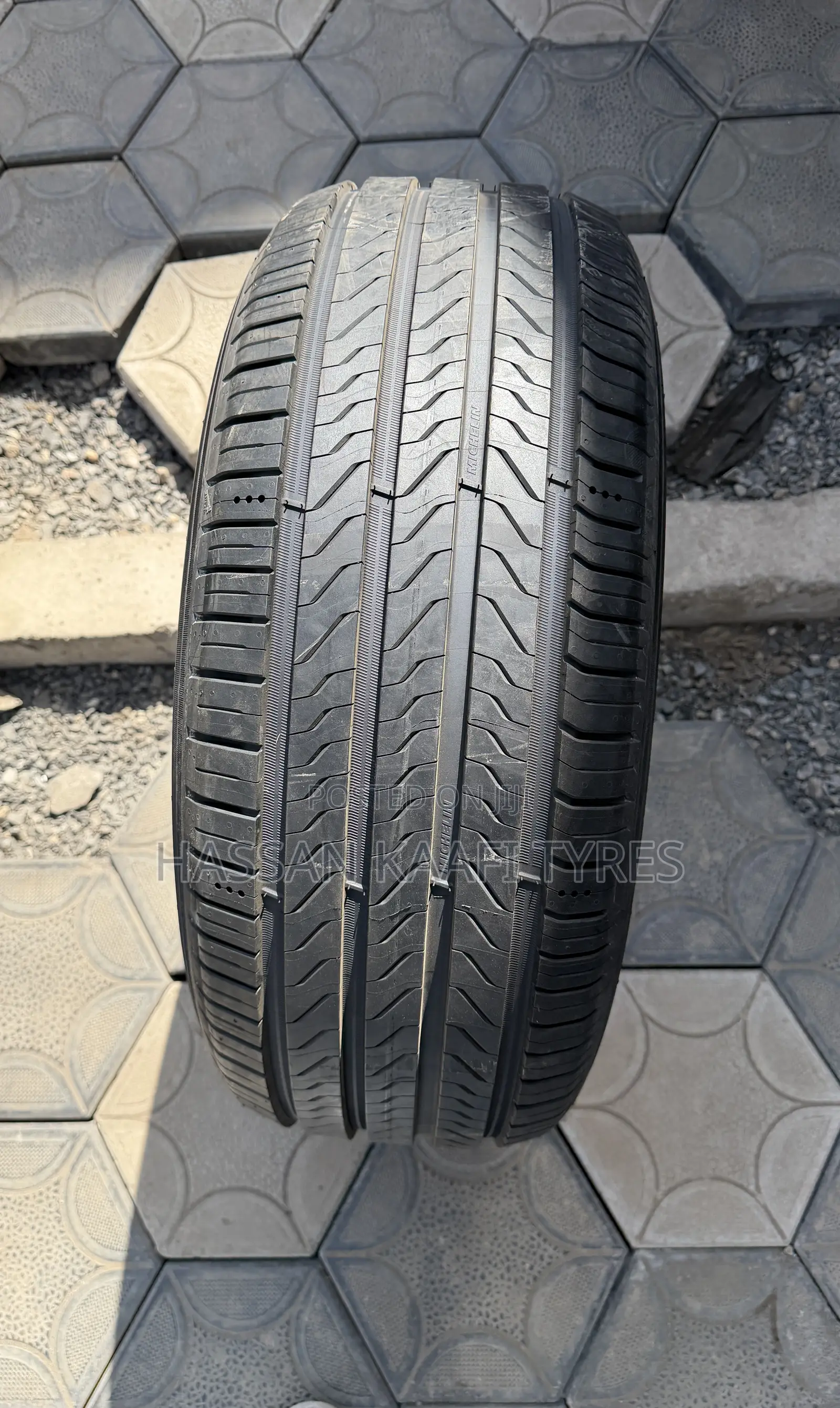 235/55r18 Michelin Tyre
