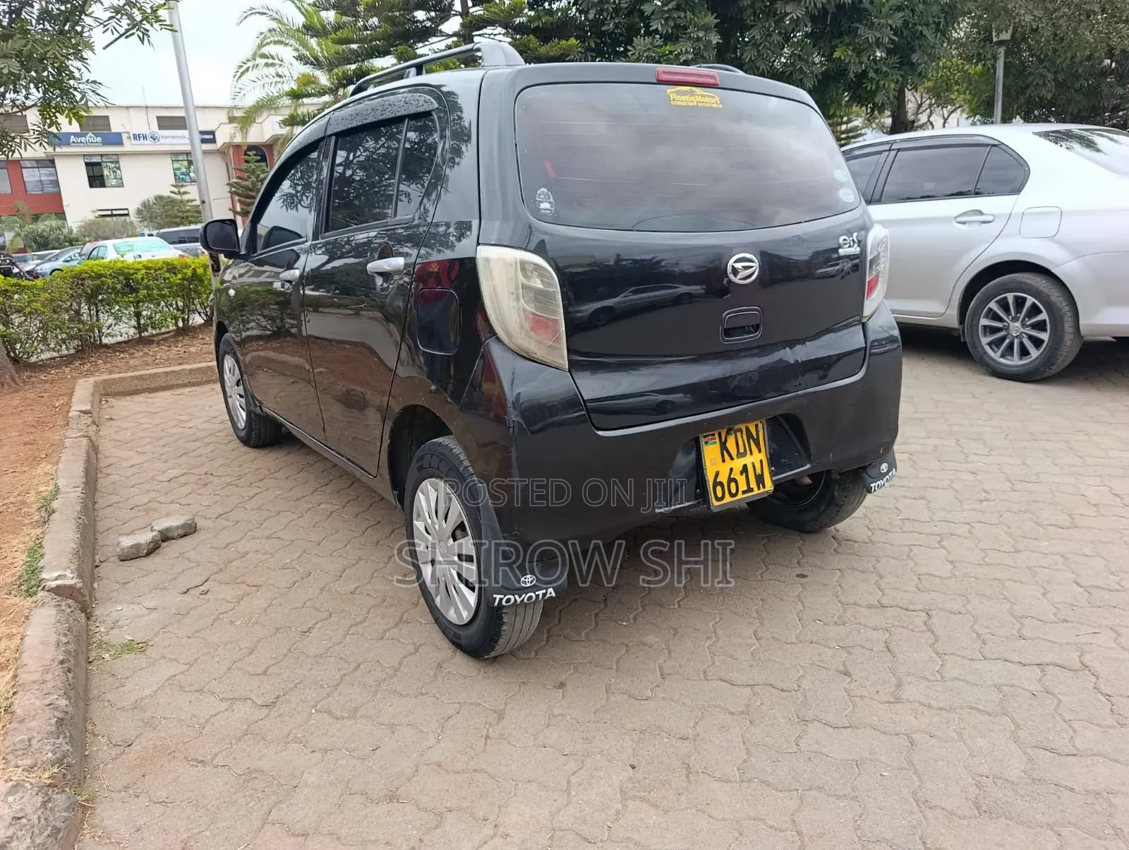 Daihatsu Mira 2016 Black