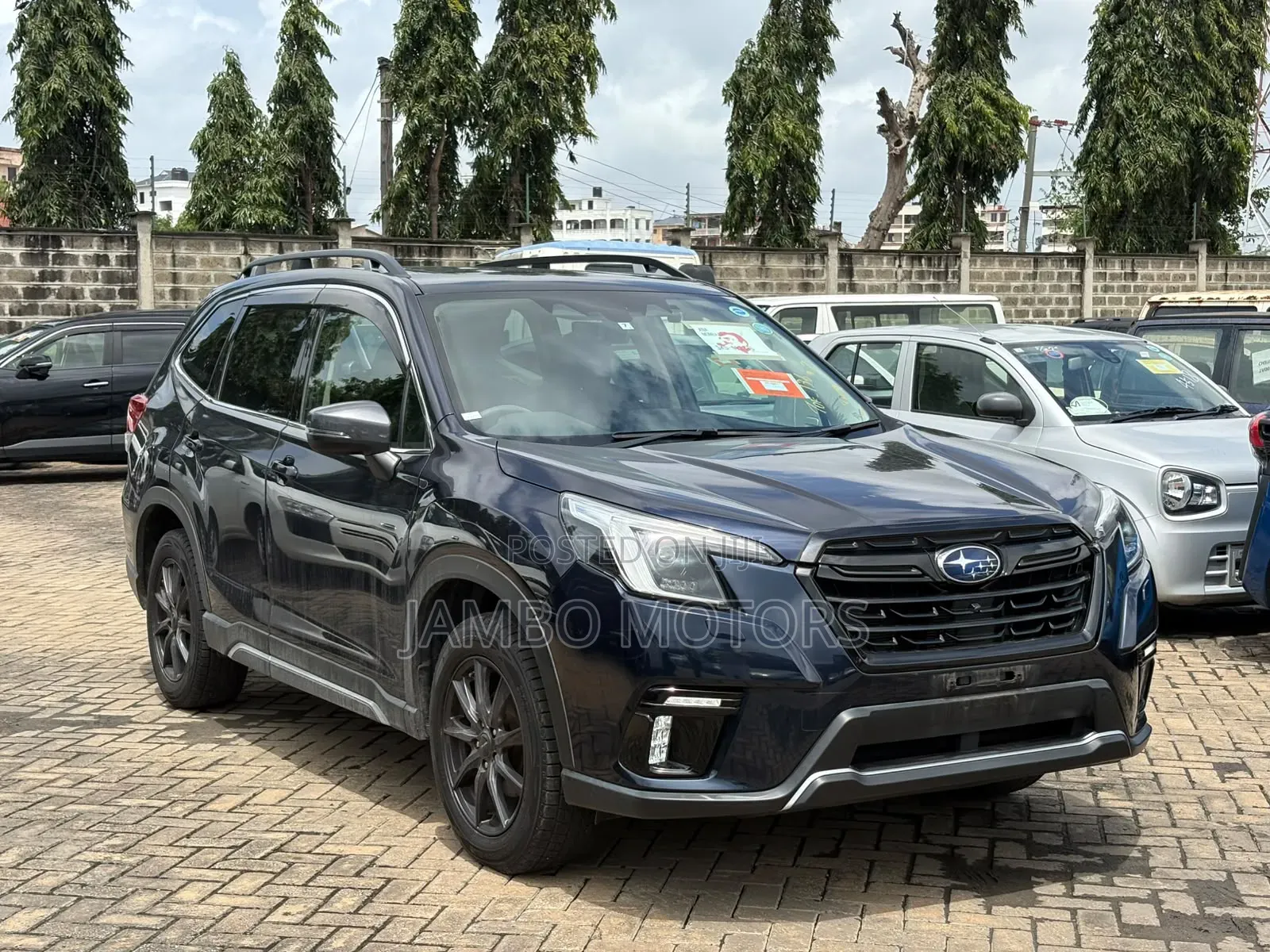 Subaru Forester Premium AWD 2023 Blue