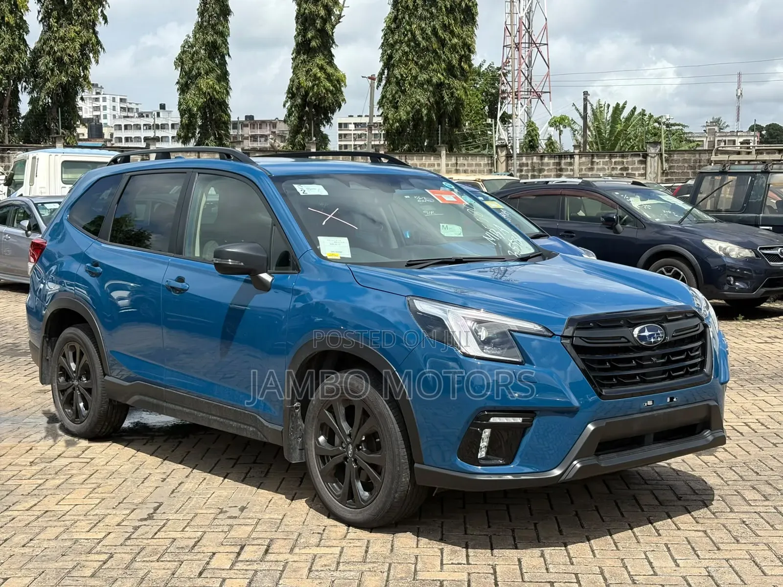 Subaru Forester Premium AWD 2023 Blue