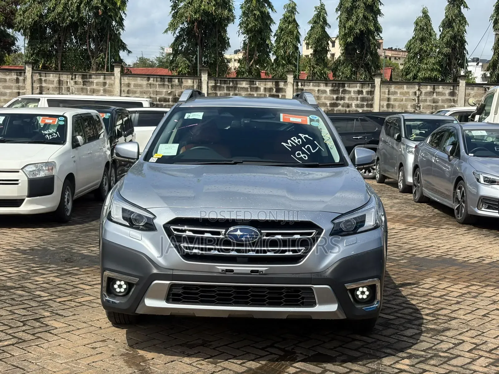 Subaru Outback Premium AWD 2023 Silver