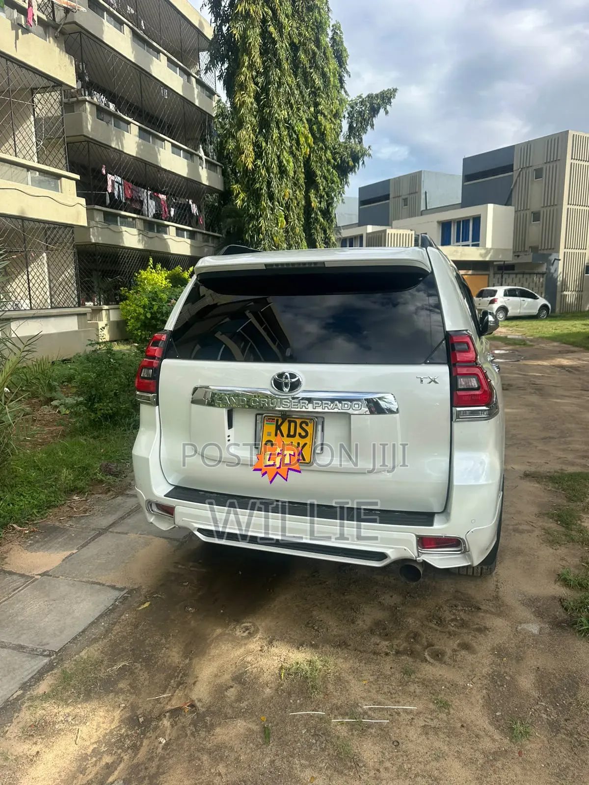 Toyota Land Cruiser Prado 2017 White