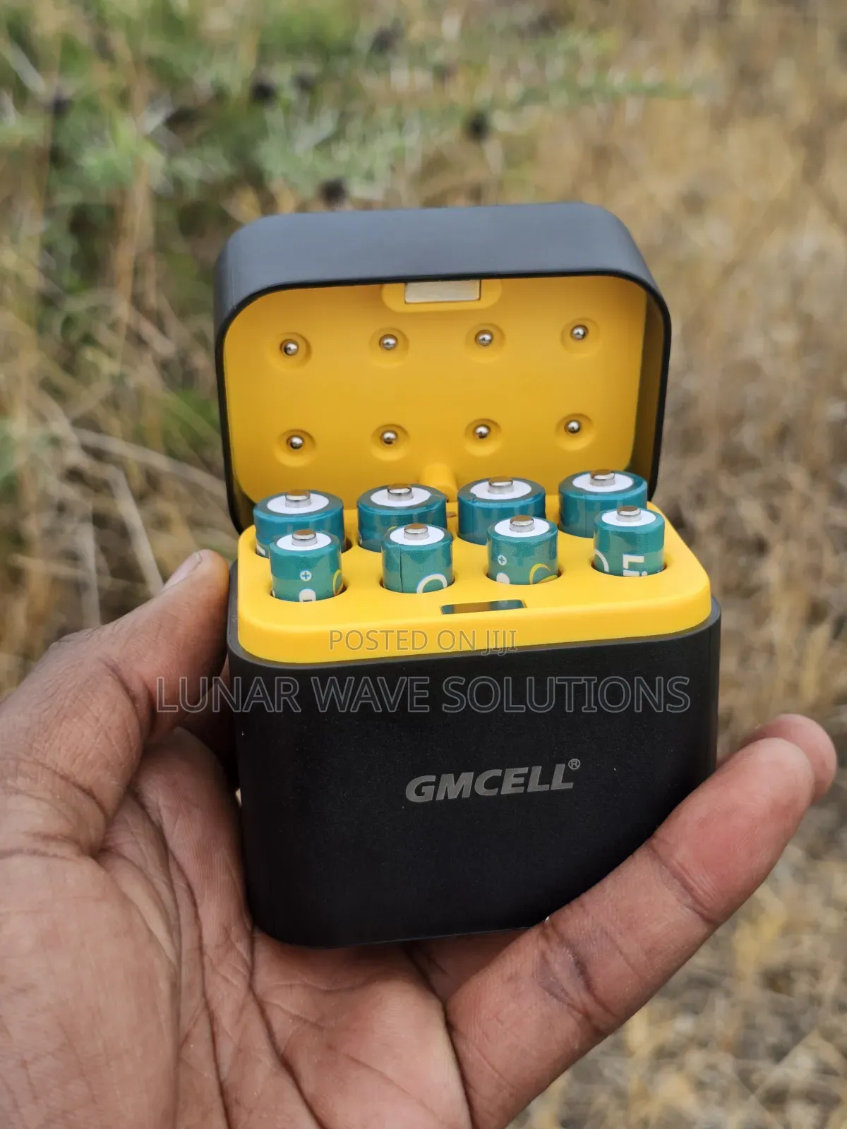 1.5v Rechargeable Batteries as in Picture