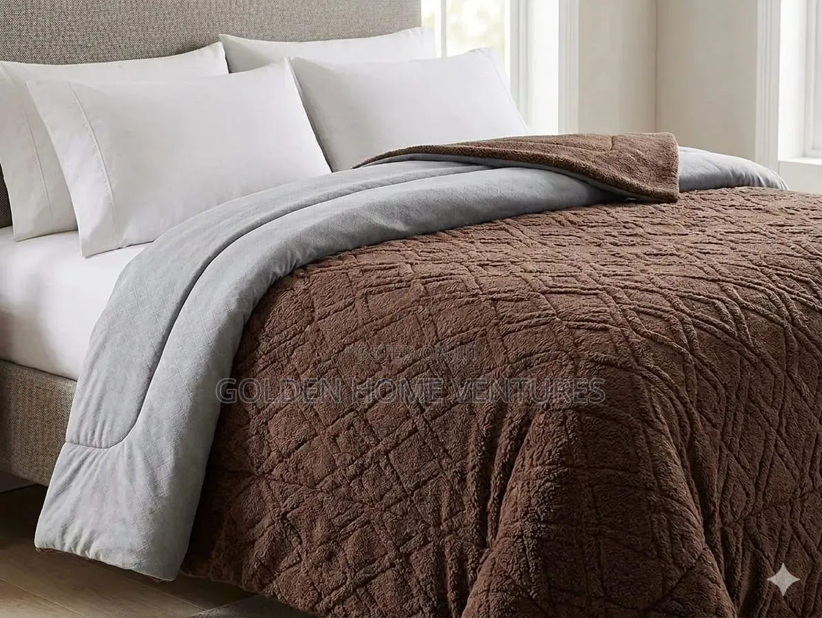 Warm Sherpa Fleece Throw Blanket 6x6 Ft Cozy Bed Throw