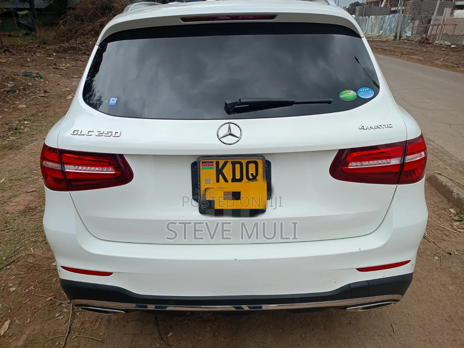 Mercedes-Benz GLC-Class GLC250 Sport Utility 4-Door (2.0L, 4cyl Turbo)
