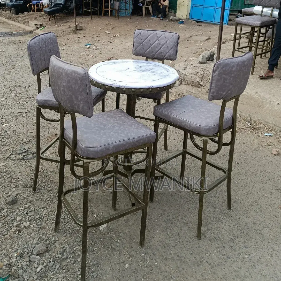 Luxury Modern Bar Chairs and Table, With Powder Coated Frame