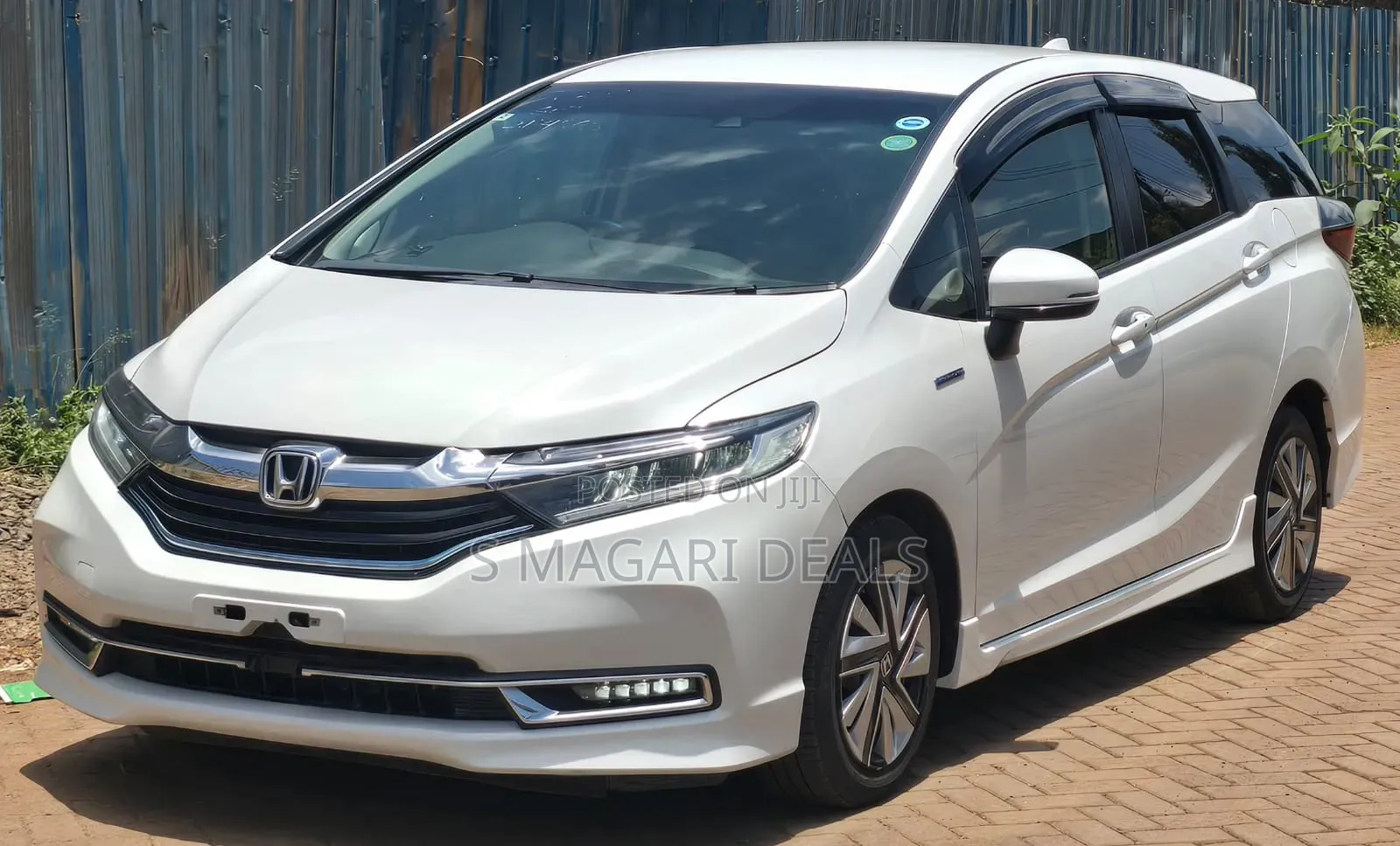 Honda Shuttle 1.5 Hybrid 2WD 2020 White