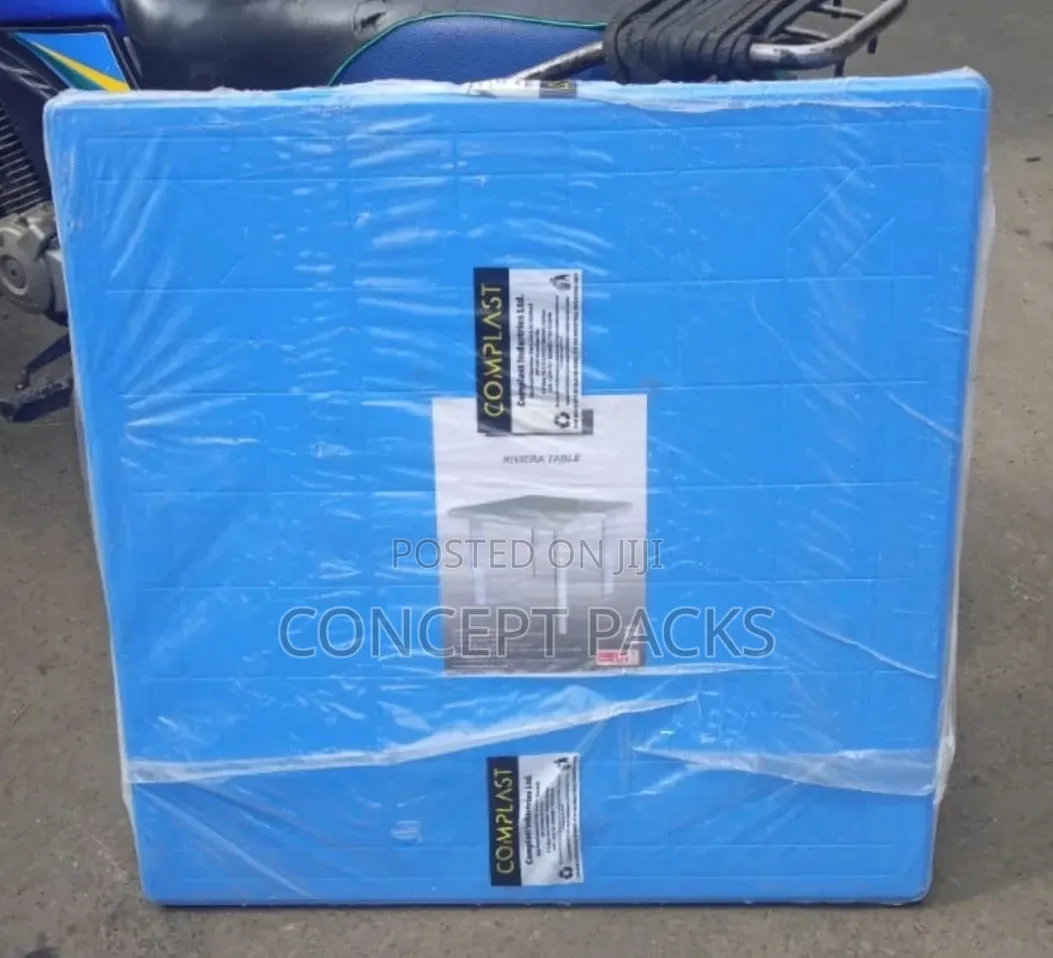 Blue Pro Square Plastic Table.