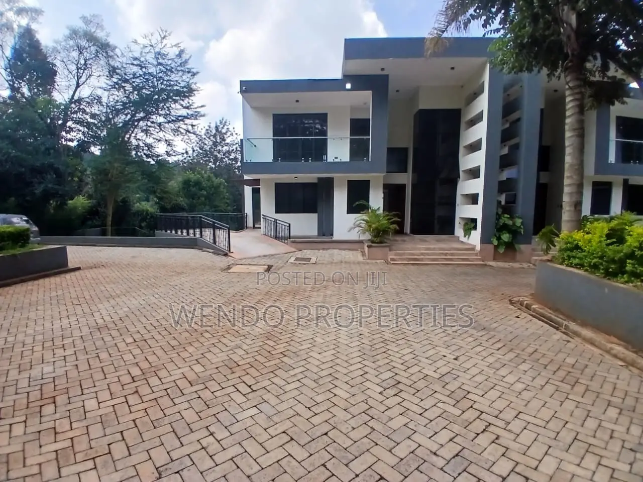 4bdrm Townhouse / Terrace in Karen for rent