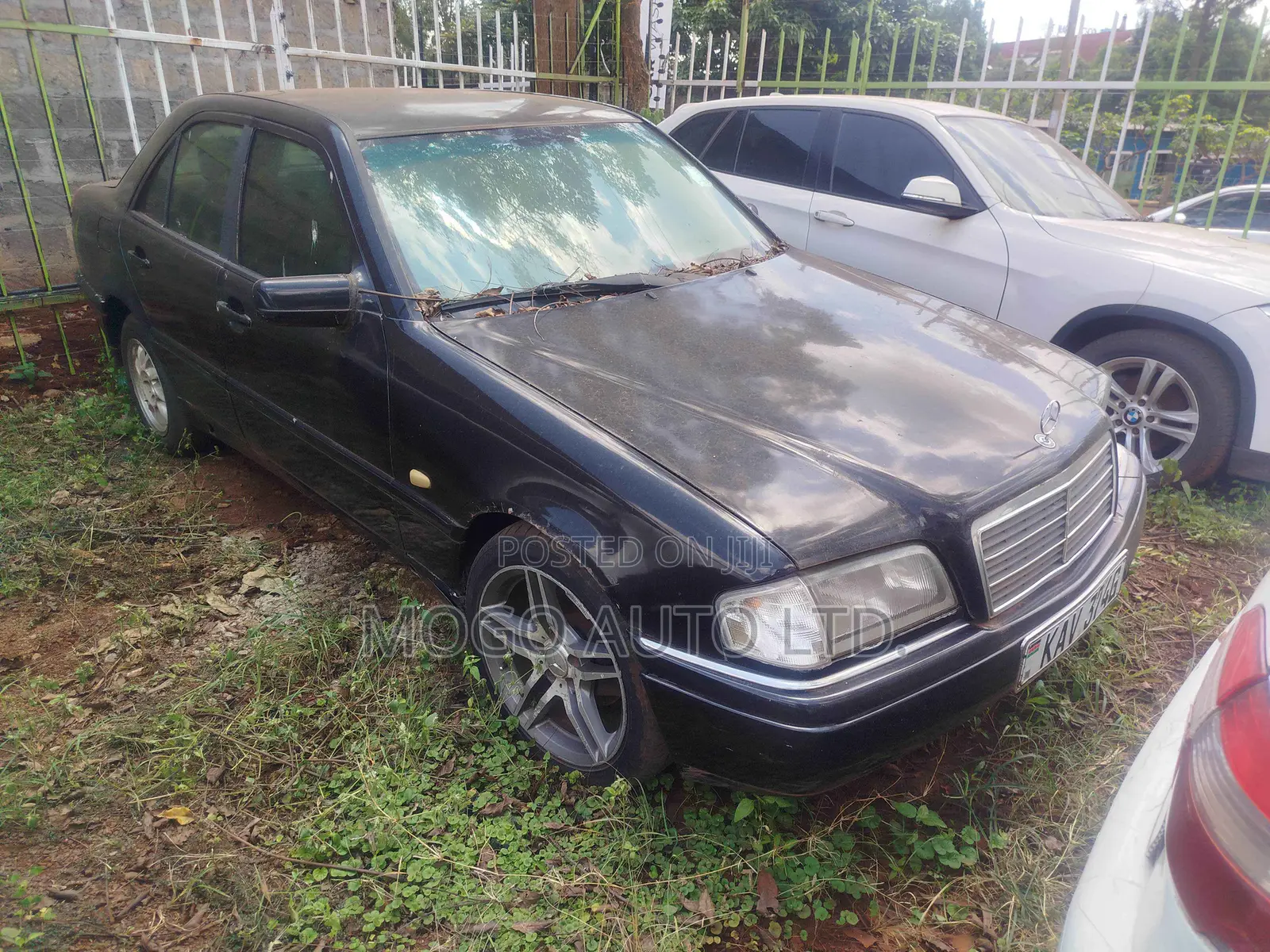 Mercedes-Benz C200 2000 Black