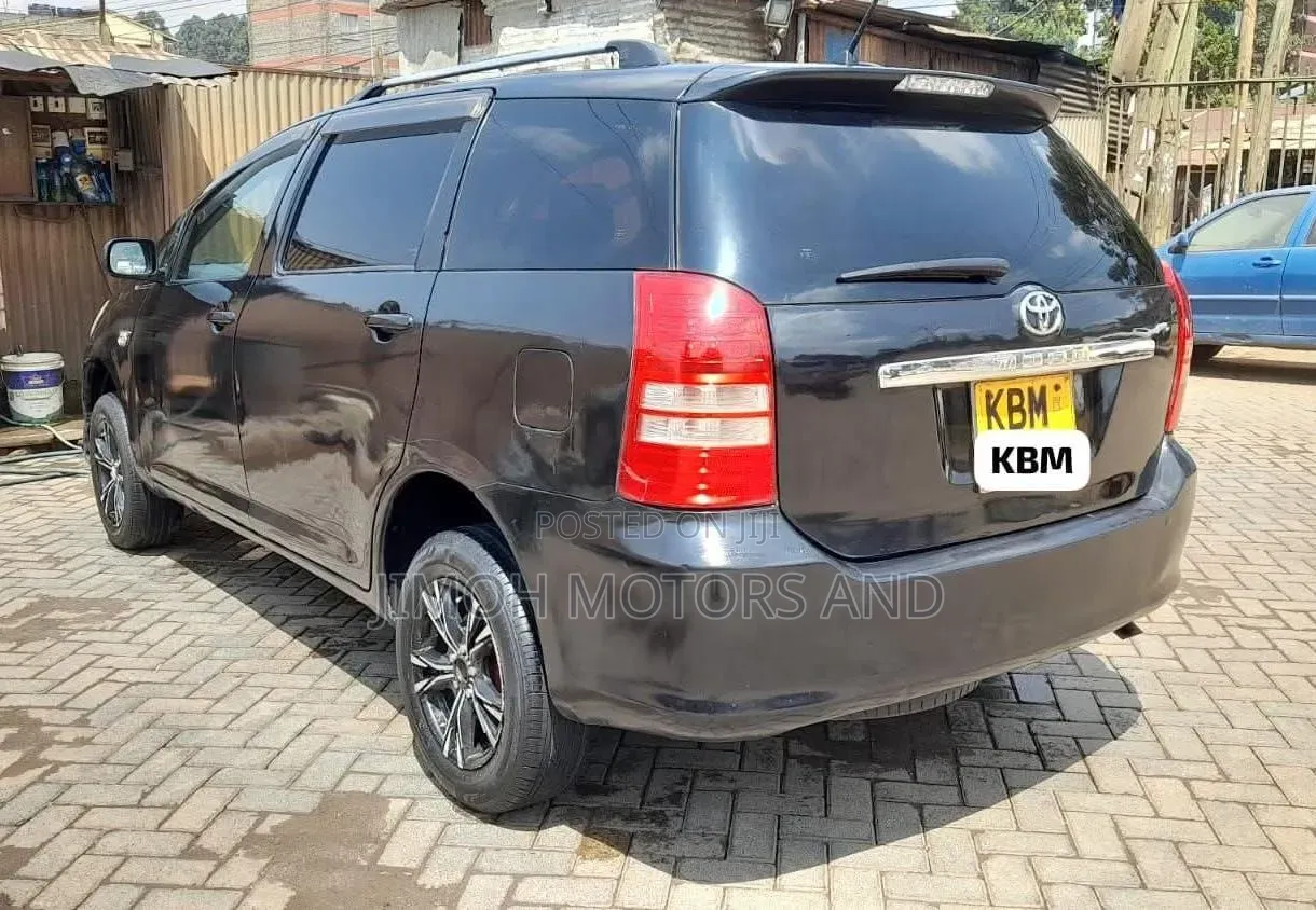 Toyota Wish 2004 Black