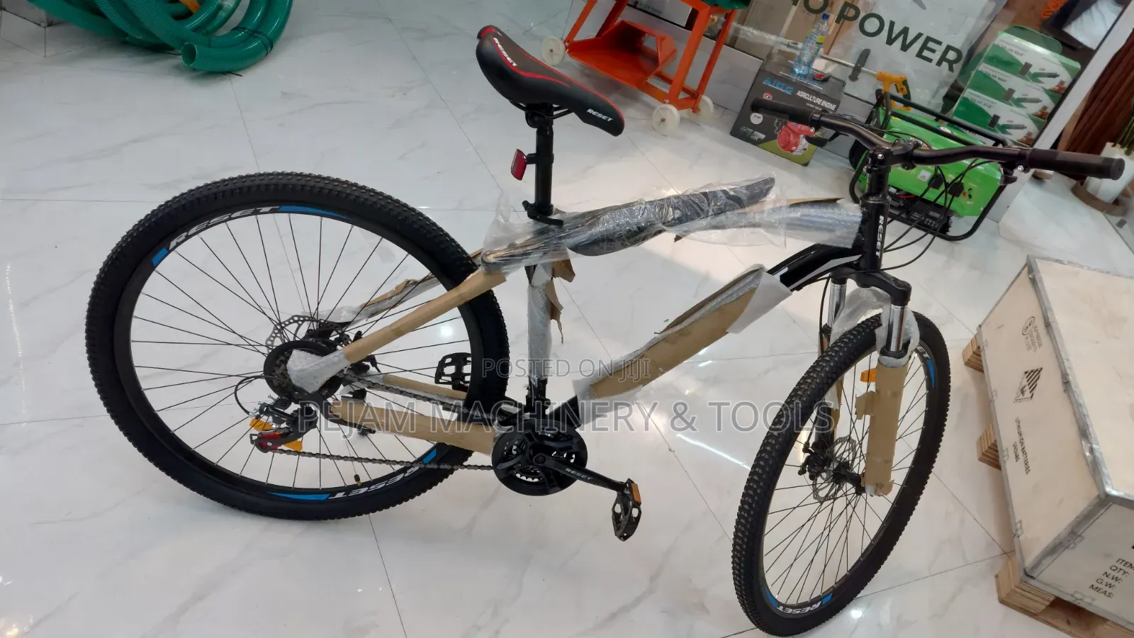 Reset Size 29" MTB 18 Speed Gear With Mudguard Adult Bike