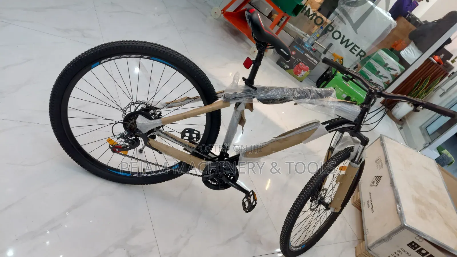 Reset Size 29" MTB 18 Speed Gear With Mudguard Adult Bike