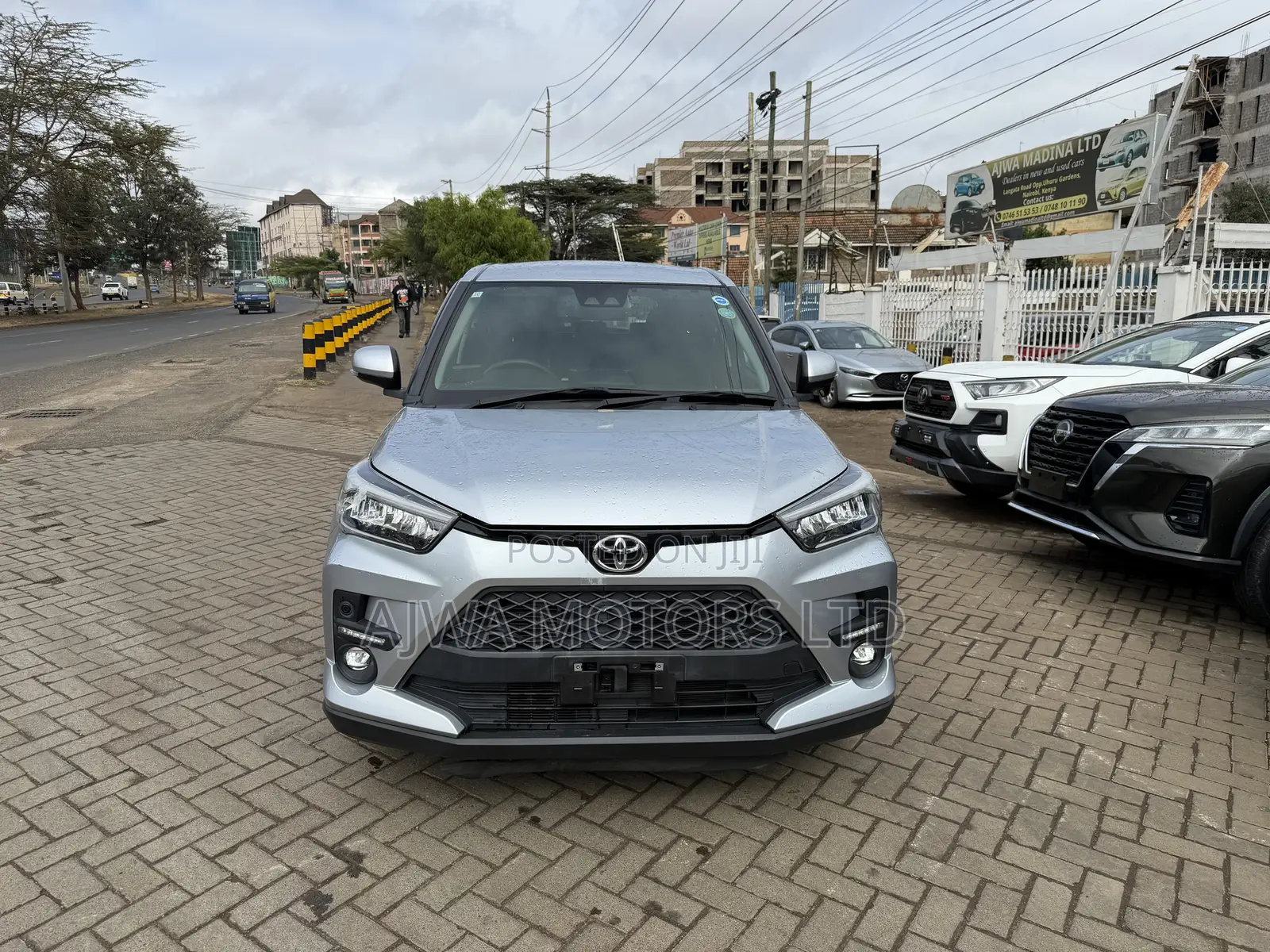 Toyota Raize 1.0 FWD 2020 Silver