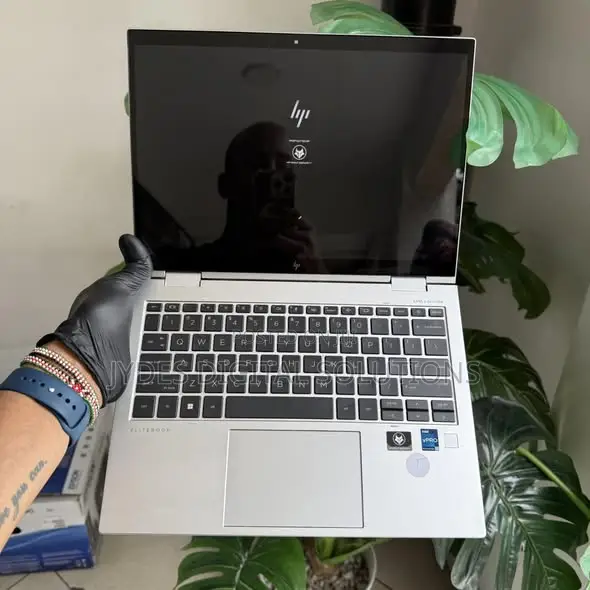 Laptop HP EliteBook 830 G9 16GB Intel Core i5 SSD 256GB