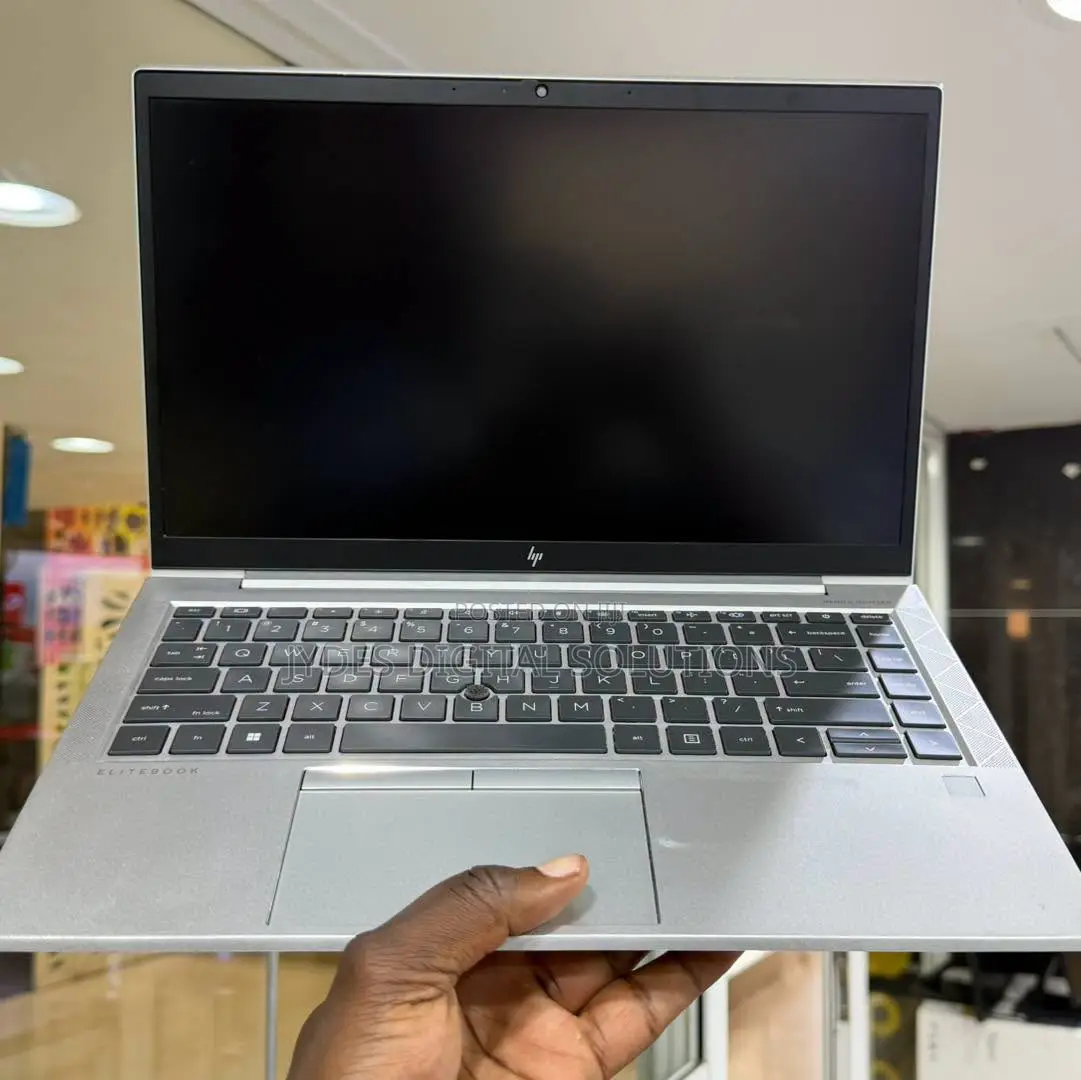 Laptop HP EliteBook 840 G8 8GB Intel Core i7 SSD 256GB