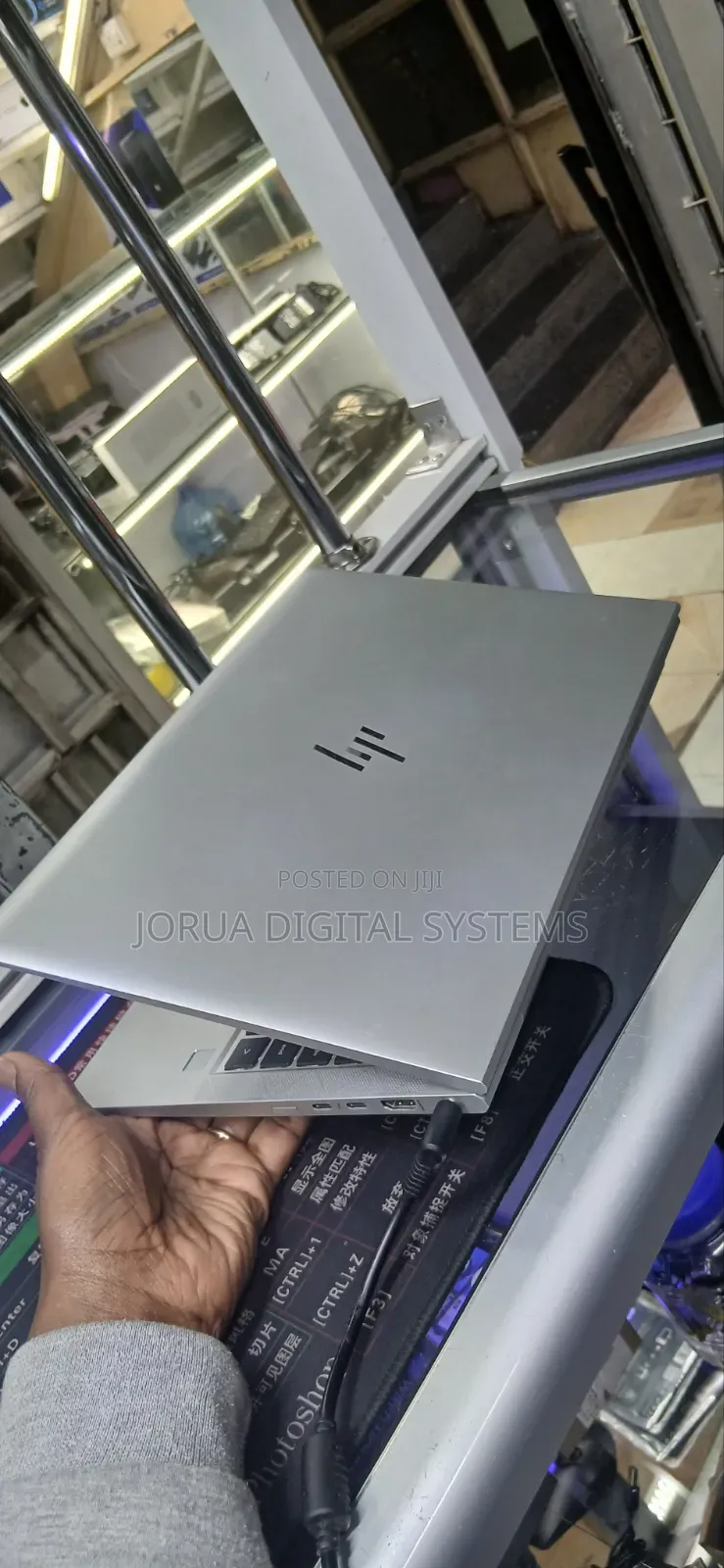 Laptop HP EliteBook 830 G8 8GB Intel Core i5 SSD 256GB